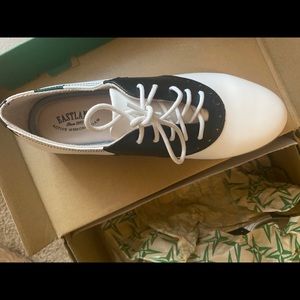 East land Sadie Black and White shoes